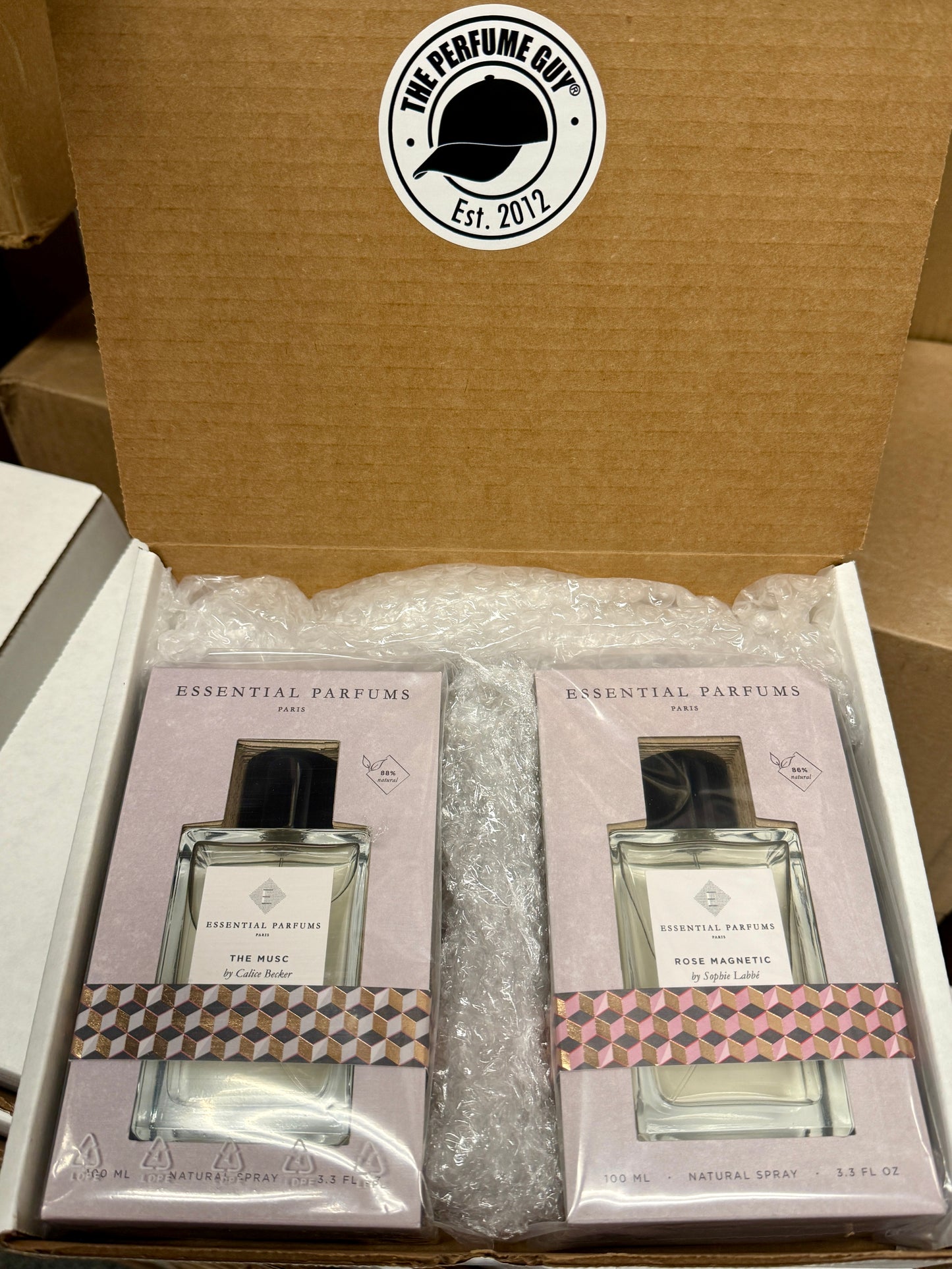 SURPRISE BOX - Essential Parfums